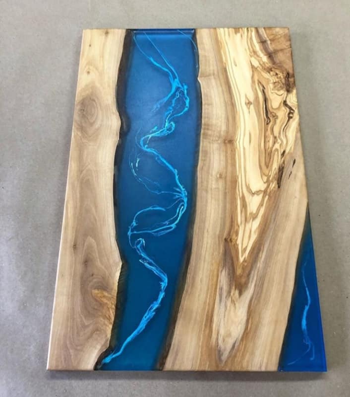 resina-river-table
