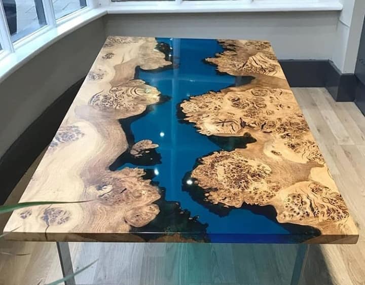 resina-river-table4
